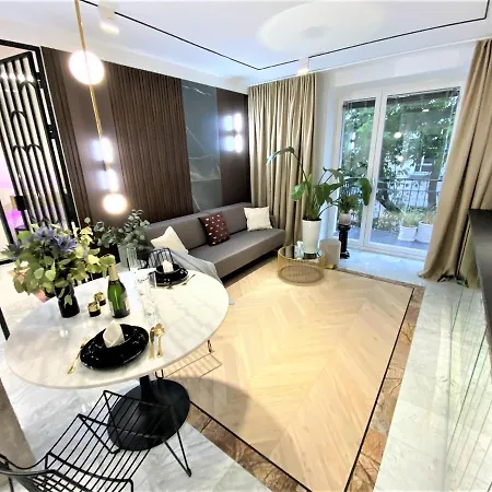 Design+luxus Im Zentrum! +netflix