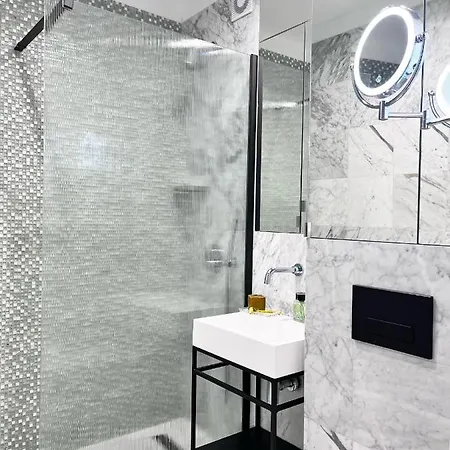 Design+luxus Im Zentrum! +netflix