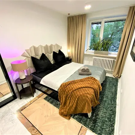 Apartment Design+luxus Im Zentrum! +netflix Warsaw