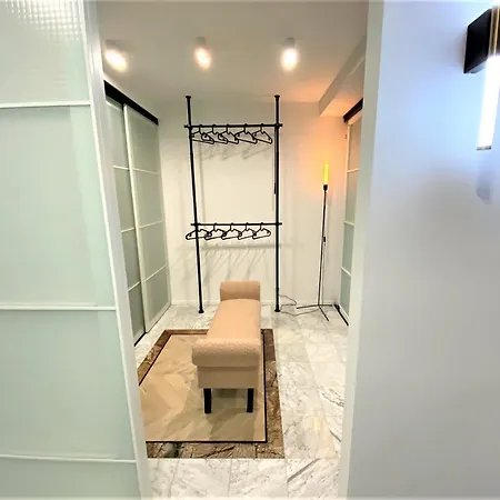 Apartment Design+luxus Im Zentrum! +netflix Warsaw