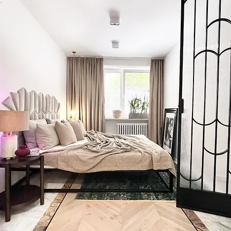 Design+luxus Im Zentrum! +netflix *