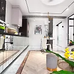 Design+luxus Im Zentrum! +netflix Apartment Warsaw