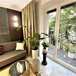Apartment Design+luxus Im Zentrum! +netflix Warsaw