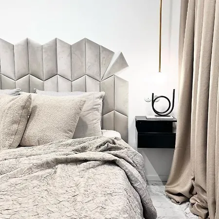 Design+luxus Im Zentrum! +netflix Apartmán *